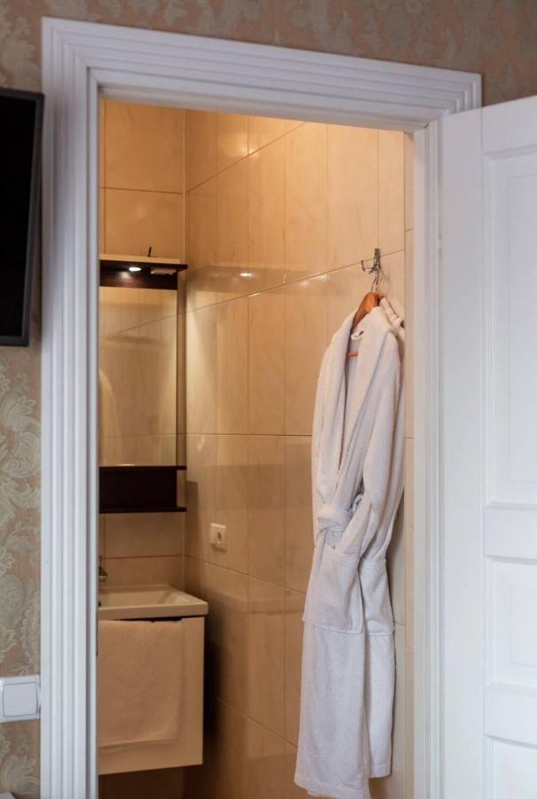 Hotel Grand Aristocrate Dubovtsy Exterior foto